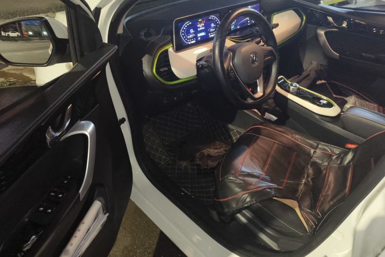 Used CHANGAN OSHAN Benni E-Star 2020 Heartbeat Edition NMC Lithium Driver Seat