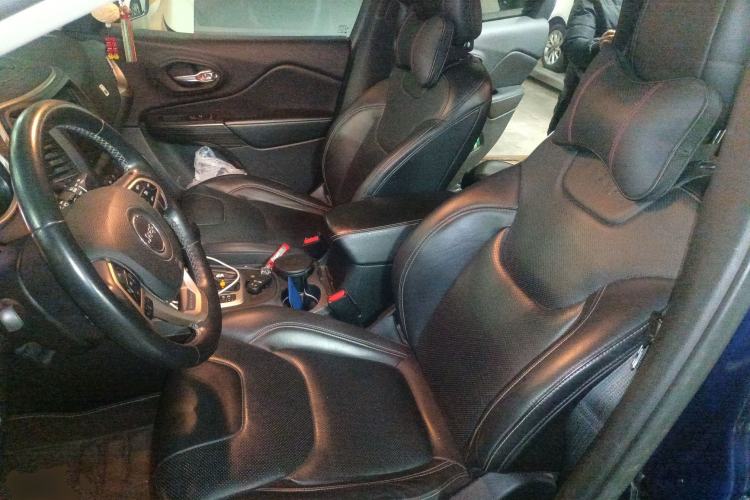 Used Jeep Cherokee 2017 2.4L Superior Edition
