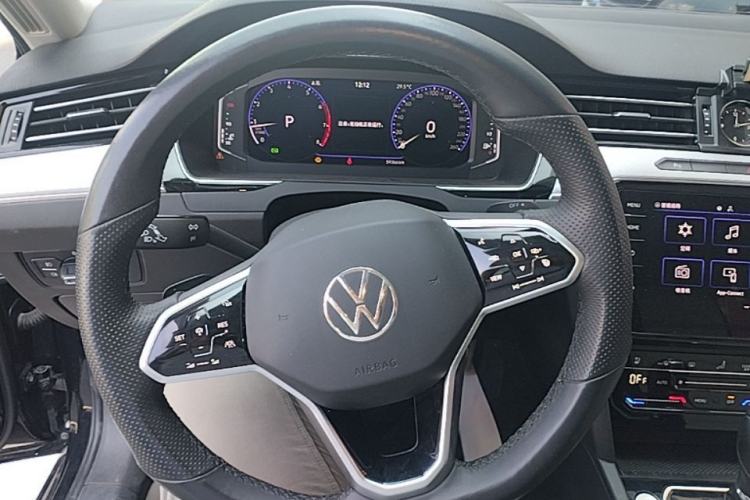 Used Volkswagen Magotan 2023 2 Million Units Commemorative Edition 330TSI DSG Luxury Version