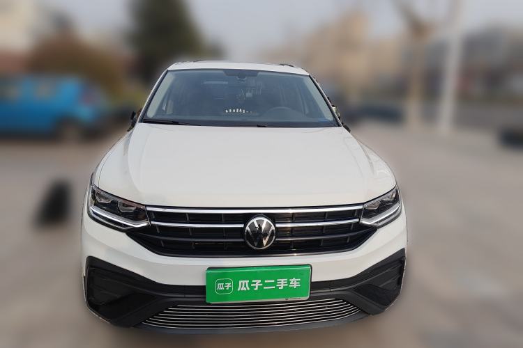 Used Volkswagen Tiguan L 2024 Outstanding Model 300TSI Automatic Two-Wheel Drive Longteng Edition Front