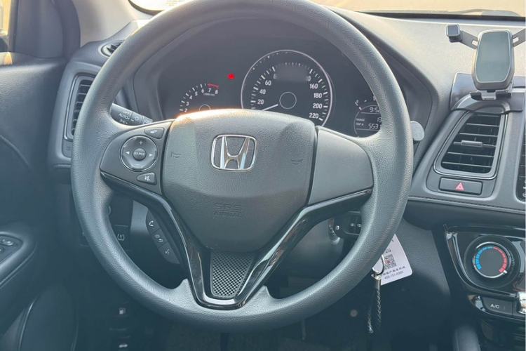 Used Honda Vezel 2020 1.5L CVT Pioneer Edition