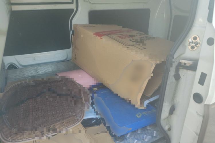 Used Jinbei Hiace X30 2024 1.5L Wealthy Van Model 2/5 Seats