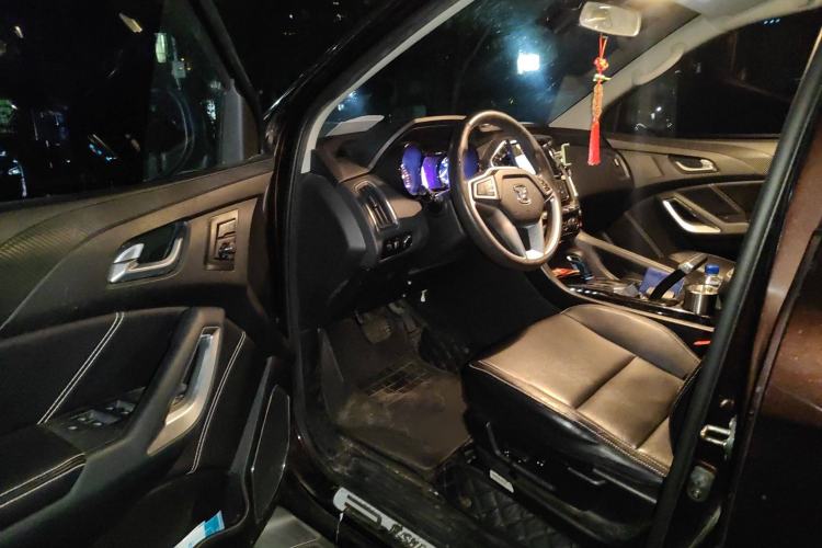 Used JMC Yusheng S350 2016 2.0T Automatic All-Wheel Drive Gasoline Ultra-Luxury 5-Seater