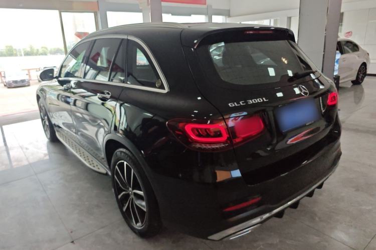 Used Mercedes-Benz GLC 2021 GLC 300 L 4MATIC Dynamic Model Rear Left 45 Deg