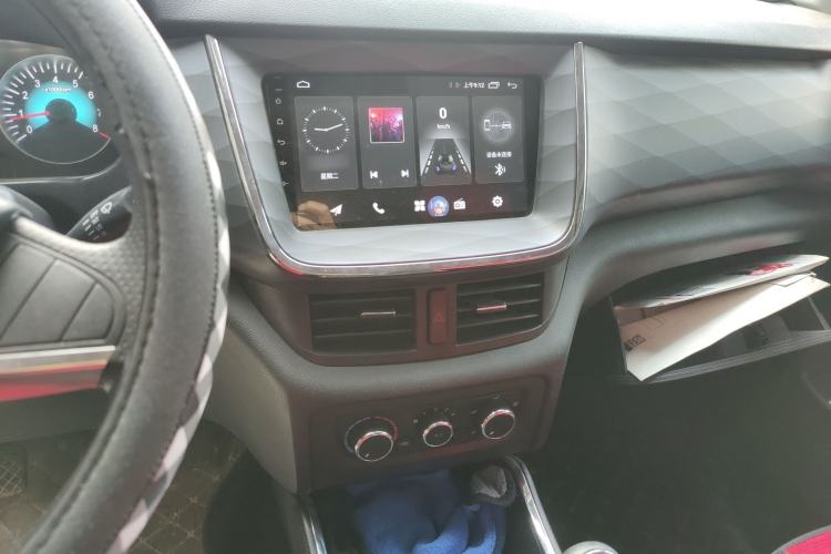 Used Jinbei Gold Hiace 2021 1.5L Passenger Van Engineering Lion Model Central Air Conditioning Version 9 Seats
