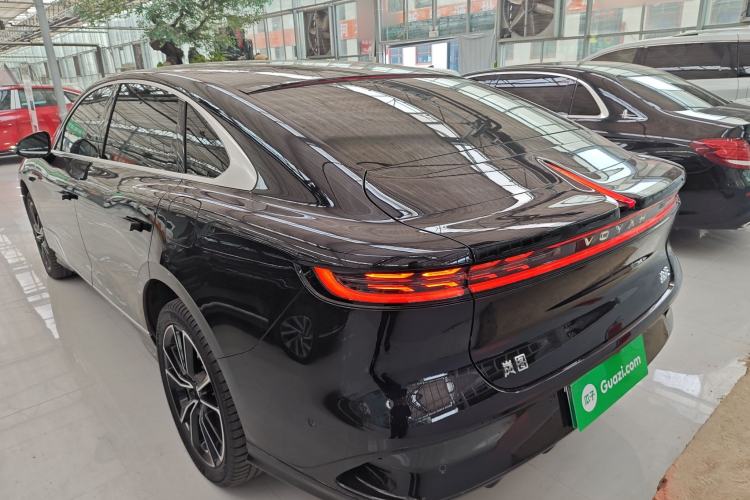 Used VOYAH PASSION 2024 PHEV Four-Wheel Drive Ultra-Long Range Flagship Model Exterior 2