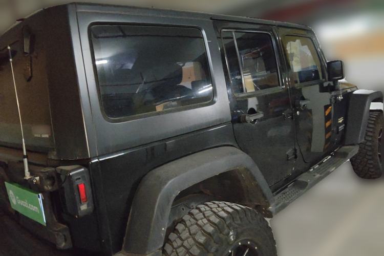 Used Jeep Wrangler 2015 3.0L Sahara Four-Door Comfort Edition Rear Right 45 Deg