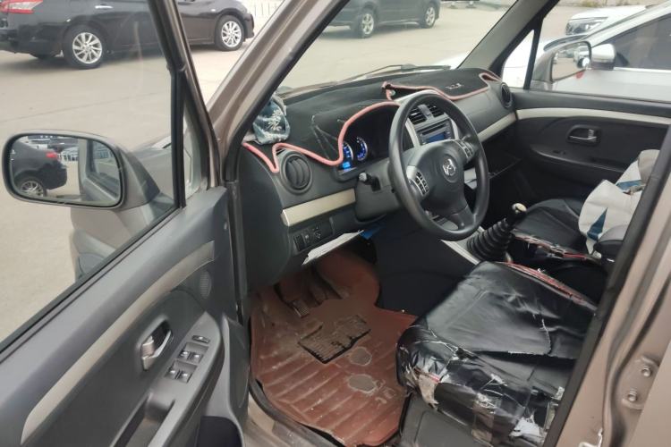 Used Suzuki Wagon R X5 2013 Revised Version 1.4L VVT Cruise Edition Driver Seat