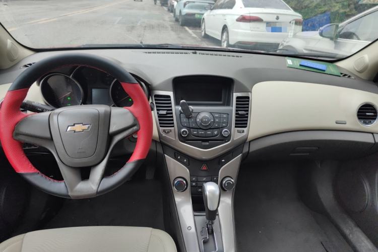 Used Chevrolet Cruze 2015 1.5L Classic SE AT
