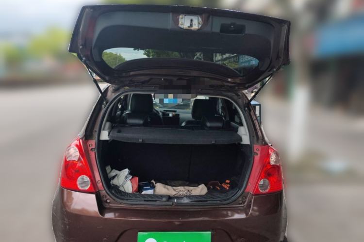 Used Suzuki Swift 2013 1.5L Automatic Sport Edition Trunk