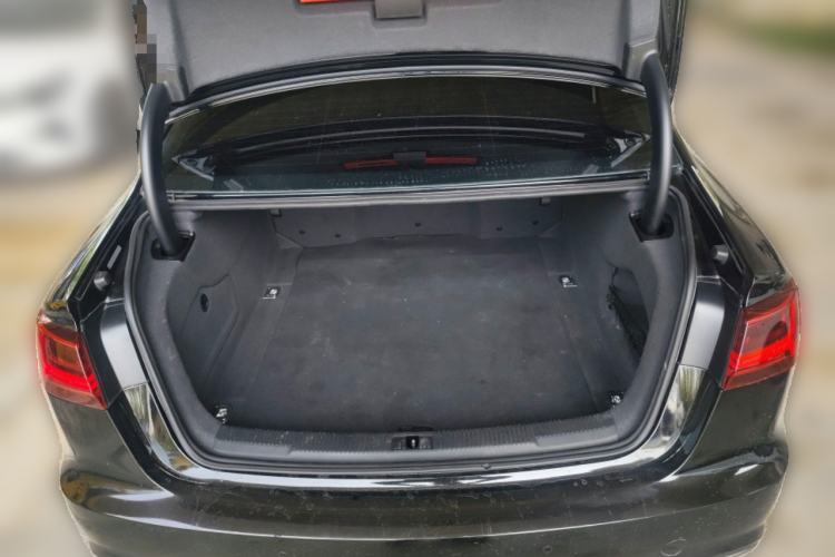 Used Audi A6L 2018 30th Anniversary Edition 45 TFSI quattro Luxury Model
