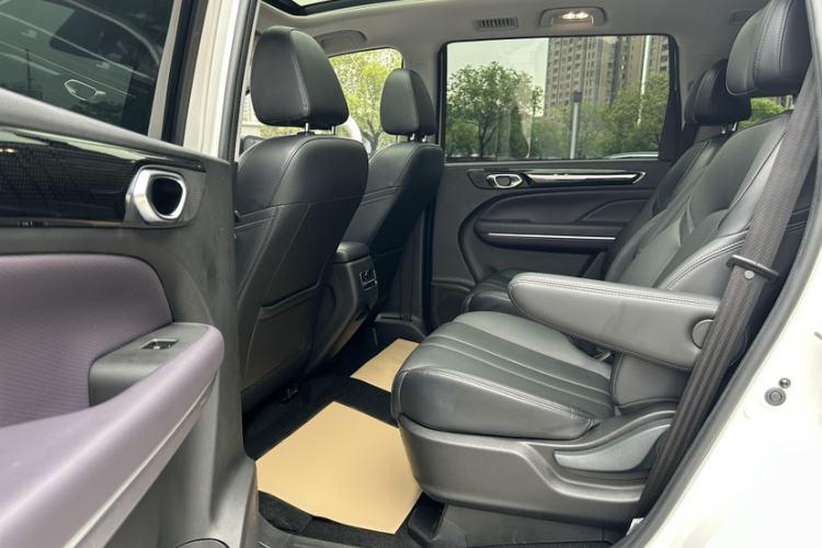 Used GAC Trumpchi M6 2024 MAX 270T WDCT Luxury Edition Interior 1