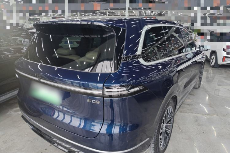 Used Deepal S09 2025 Four-Wheel Drive Ultra+ Custom Edition
