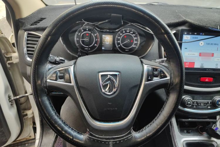 Used Baojun 560 2016 1.5T Manual Luxury Model