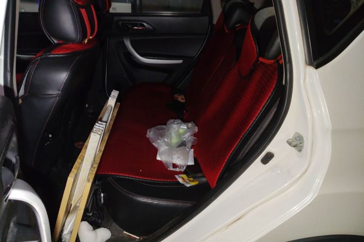 Used CHANGAN CS35 2015 1.6L Manual Luxury Model China IV Standard
