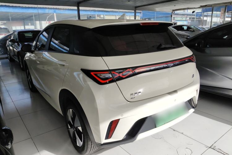 Used BYD Dolphin 2023 420 km Fashion Edition