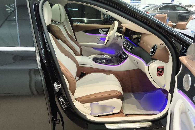 Used Mercedes-Benz E-Class 2023 Updated E 300 L Fashion Edition
