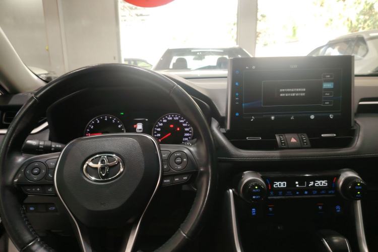 Used Toyota Wildlander 2021 2.0L CVT Two-Wheel Drive Luxury Edition