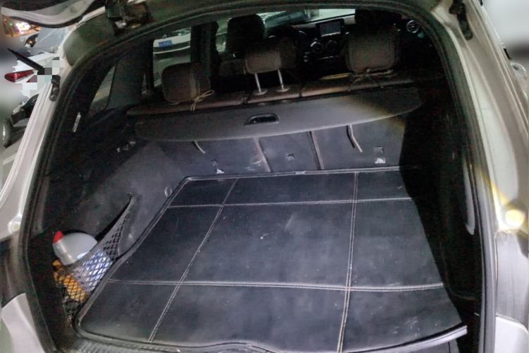 Used Mercedes-Benz GLC 2016 GLC 200 4MATIC Trunk