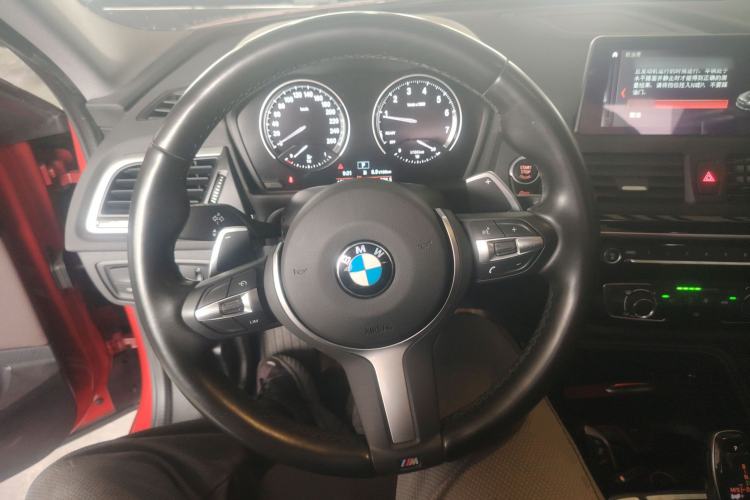 Used BMW 1 Series 2020 125i Leading Model M Sport Package Steering Wheel