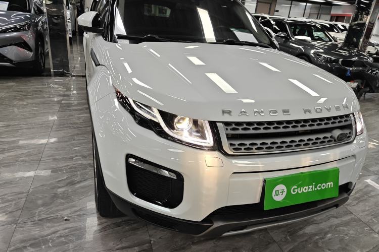 Used Land Rover Range Rover Evoque 2018 240 PS SE Smart Brilliance Edition