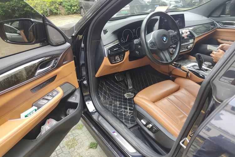 Used BMW 6 Series GT 2019 630i M Sport Package Driver Seat
