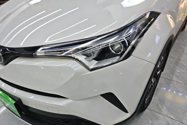 Used Toyota IZOA 2020 2.0L Yi Xiang CARE