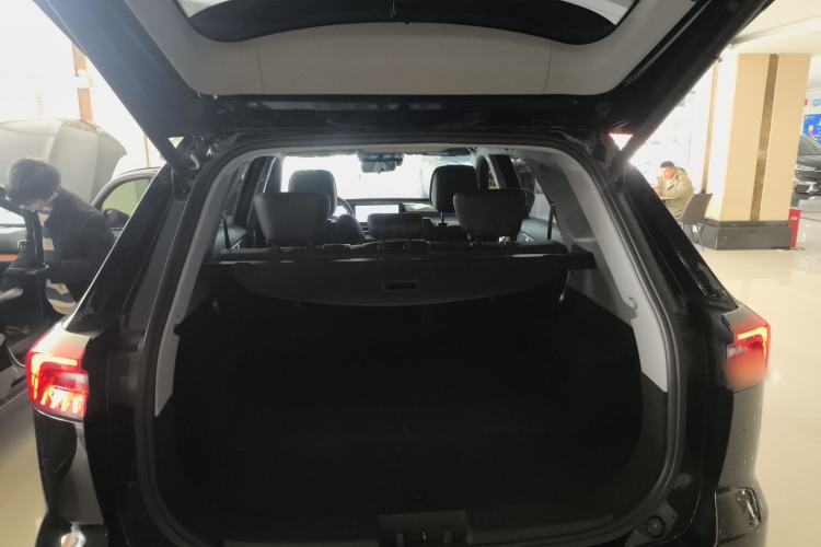 Used Chery Tiggo 8 PRO 2024 Champion Edition 390T Two-Wheel Drive Aoshi Version 5 Seats