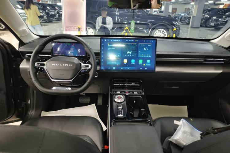 Used Wuling Xingguang 2023 150 Advanced Edition
