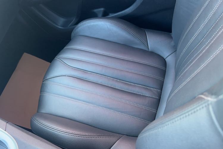 Used Peugeot 5008 2017 380THP 7-Seater Luxury Edition Interior 2