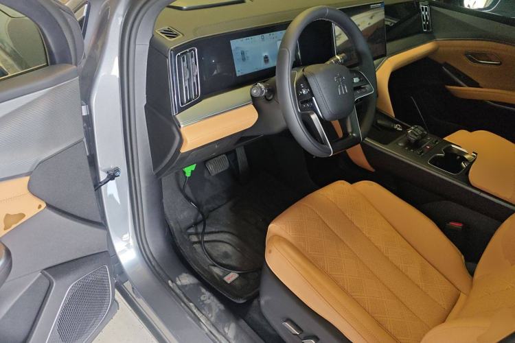 Used BYD Song L DM-i 2024 112 km Leading Edition