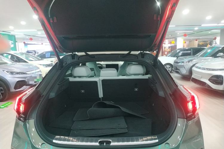 Used Zeekr 001 2025 WE Edition 100 kWh Rear-Wheel Drive
