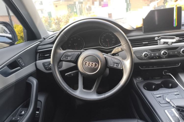 Used Audi A4L 2018 30th Anniversary Edition 40 TFSI Trendy Model