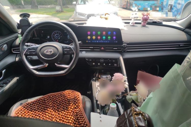 Used Hyundai Elantra 2021 1.5L CVT LUX Prestige Edition