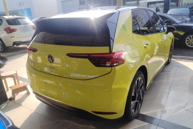 Used Volkswagen ID.3 2022 Active Pure Intelligent Enjoyment Edition
