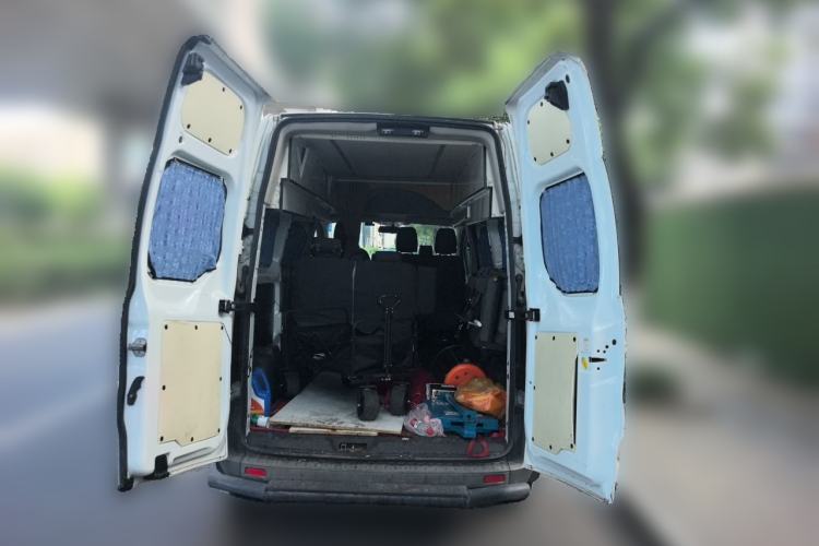 Used Ford Transit 2019 2.0T Diesel Business & Travel Mid-Drive Mid-Roof 7-Seater China VI Standard