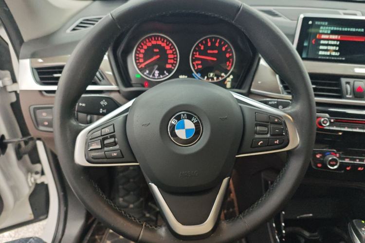 Used BMW X1 2018 xDrive20Li Luxury Model
