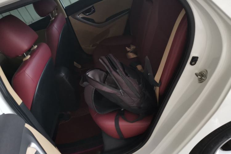 Used Hyundai Elantra (5th Generation / Langdong) 2013 1.6L Automatic Leading Model Left Rear Seat