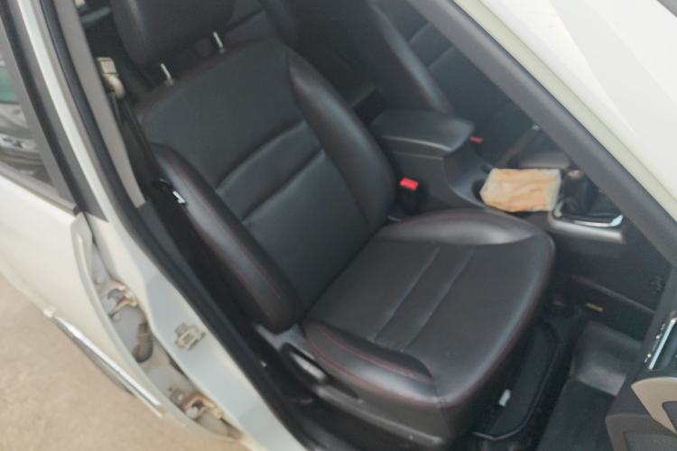 Used Chery Tiggo 3 2014 1.6L Manual Zhishang Edition
