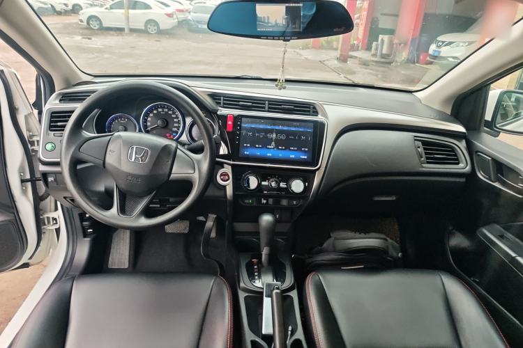 Used Honda City 2017 1.5L CVT Elite Edition Center Console