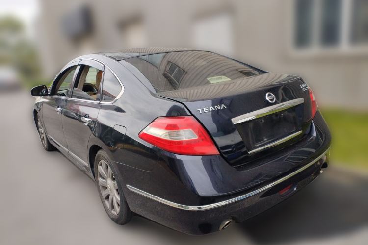 Used Nissan Teana 2009 Duke 2.5L XV VIP Deluxe Edition

