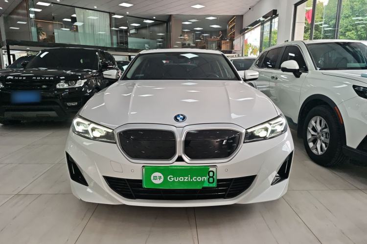 Used BMW i3 2024 eDrive 35 L
