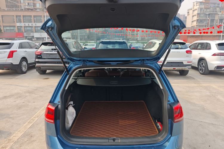 Used Volkswagen Golf (Import) 2014 1.4TSI Luxury Travel Edition
