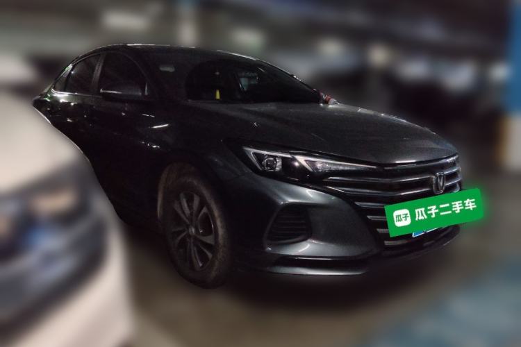 Used CHANGAN Eado 2022 PLUS 1.6L GDI Manual Luxury Model Front Right 45 Deg