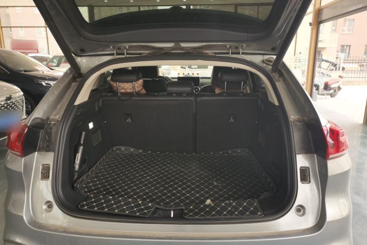 Used Wey VV5 2021 1.5T Two-Wheel Drive Smart Pioneer Trunk