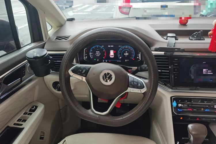 Used Volkswagen Viloran 2020 380TSI Prestige Edition
