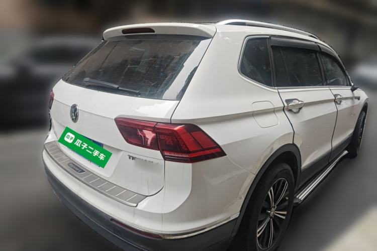 Used Volkswagen Tiguan L 2017 330TSI Automatic Two-Wheel Drive Flagship Edition
