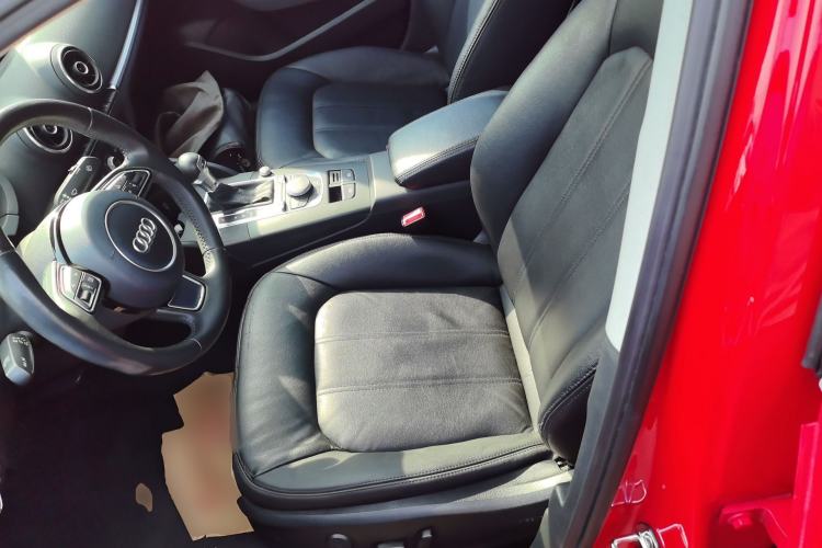 Used Audi A3 2014 Limousine 35 TFSI Automatic Fashion Model