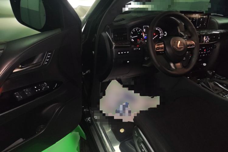 Used Lexus LX 2019 570 Dynamic Luxury Edition Driver Seat