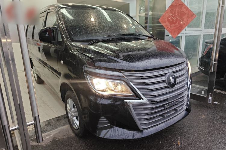 Used FORTHING Lingzhi 2023 M5L 1.6L Base Model 5 Seats
